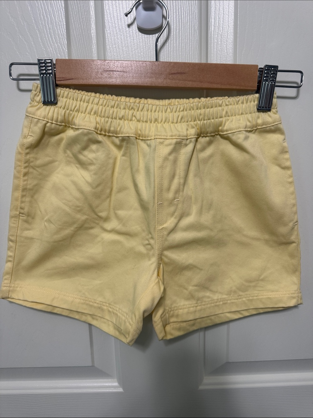 The Beaufort Bonnet Company Soft Yellow Sheffield Shorts